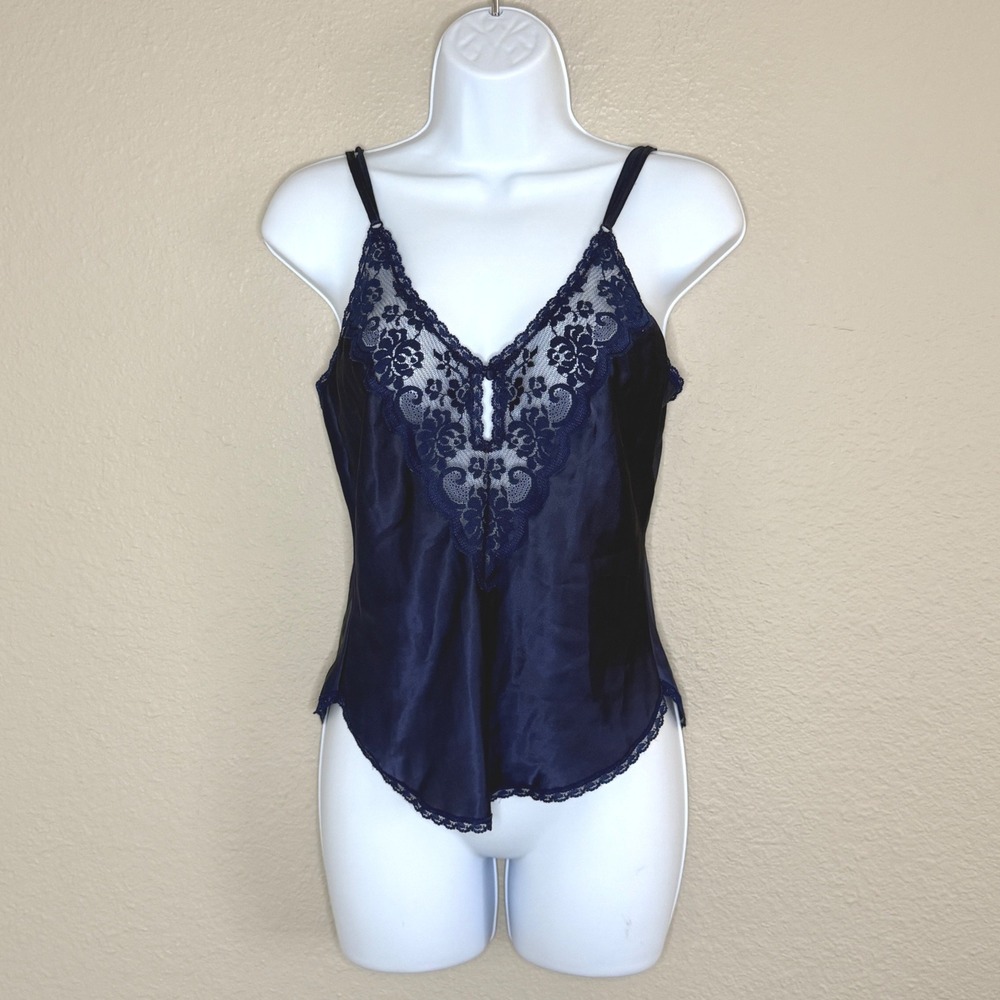 Vintage Union Navy Lace Trim Satin Camisole Layer Dainty Feminine Boho‎ Romantic